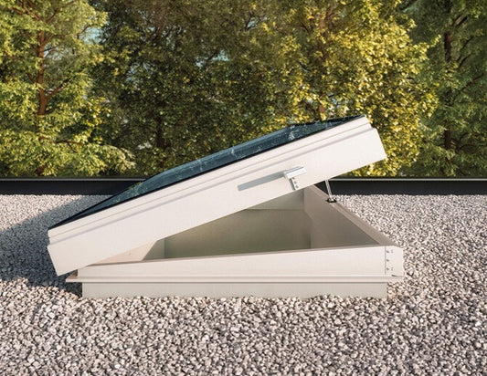Skylux iWindow2 Lucernario quadrato a motore flessibile da 20 cm con zoccolo dritto