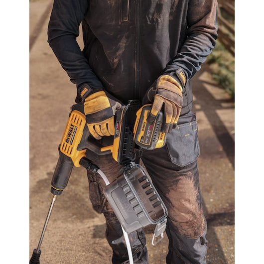 Hidrolimpiadora XR 54V Dewalt DCMPW1000N