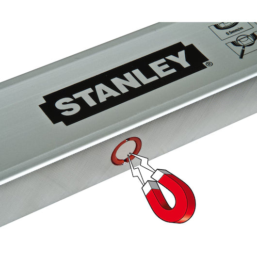 Nivel Tubular Classic 40cm Magnético Stanley STHT1-43110